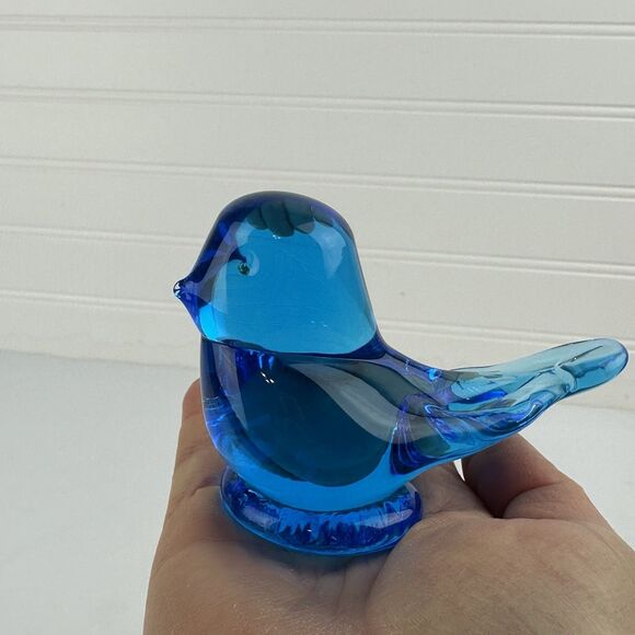 Titan Art Glass Blue Bird of Happiness Happy Little Figurine Paperweight 1999 - Picture 5 of 8